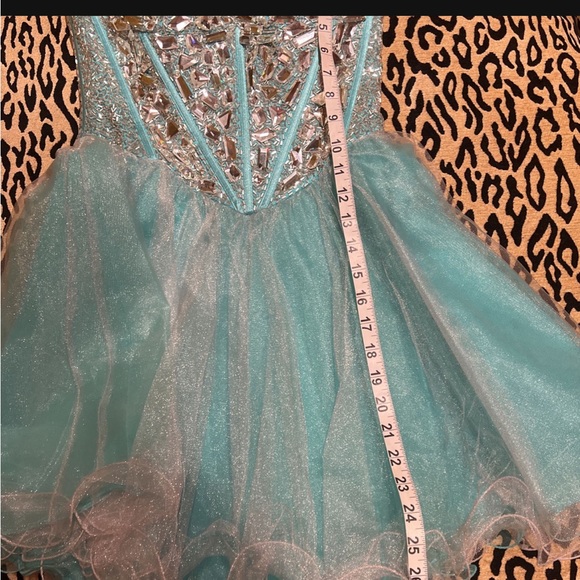 Sherri Hill Dress - Picture 4 of 5